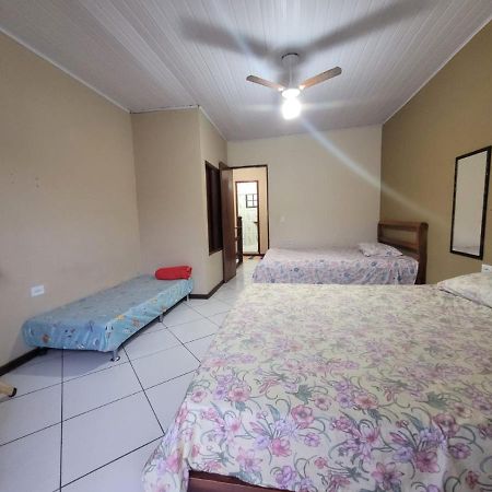 Vila Casa Super Aconchegante Araquari Exteriér fotografie